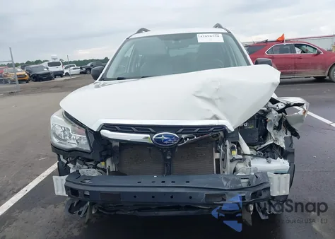 2018 Subaru Forester 2.5I z USA, uszkodzony, nr VIN JF2SJABC6JH402595